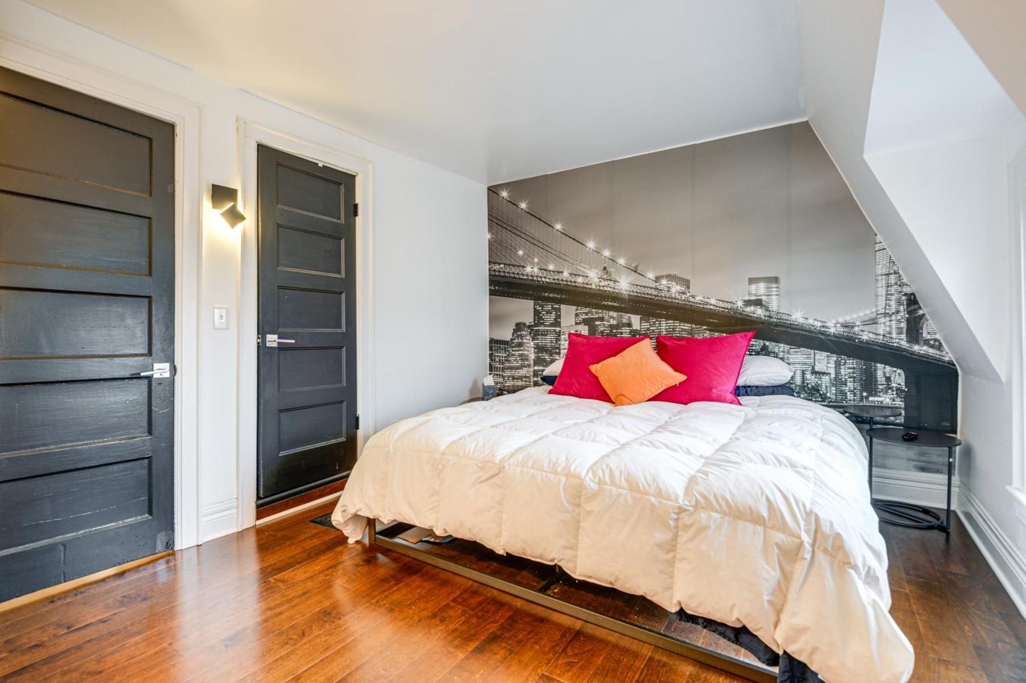 Historic Buffalo Row House Near Delaware Park エクステリア 写真