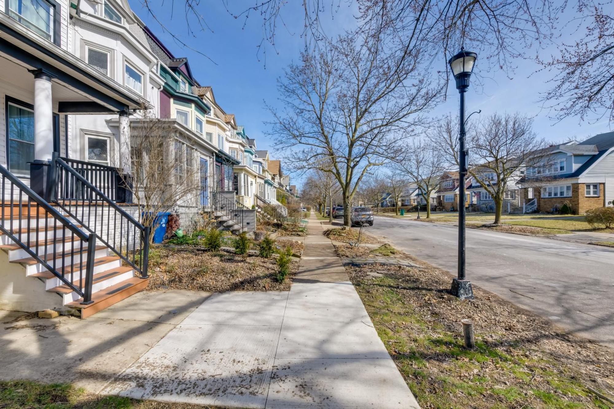 Historic Buffalo Row House Near Delaware Park エクステリア 写真